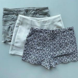 Bundle of 3 shorts